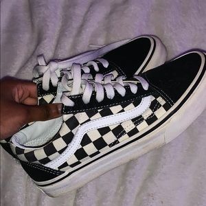 black checkered vans